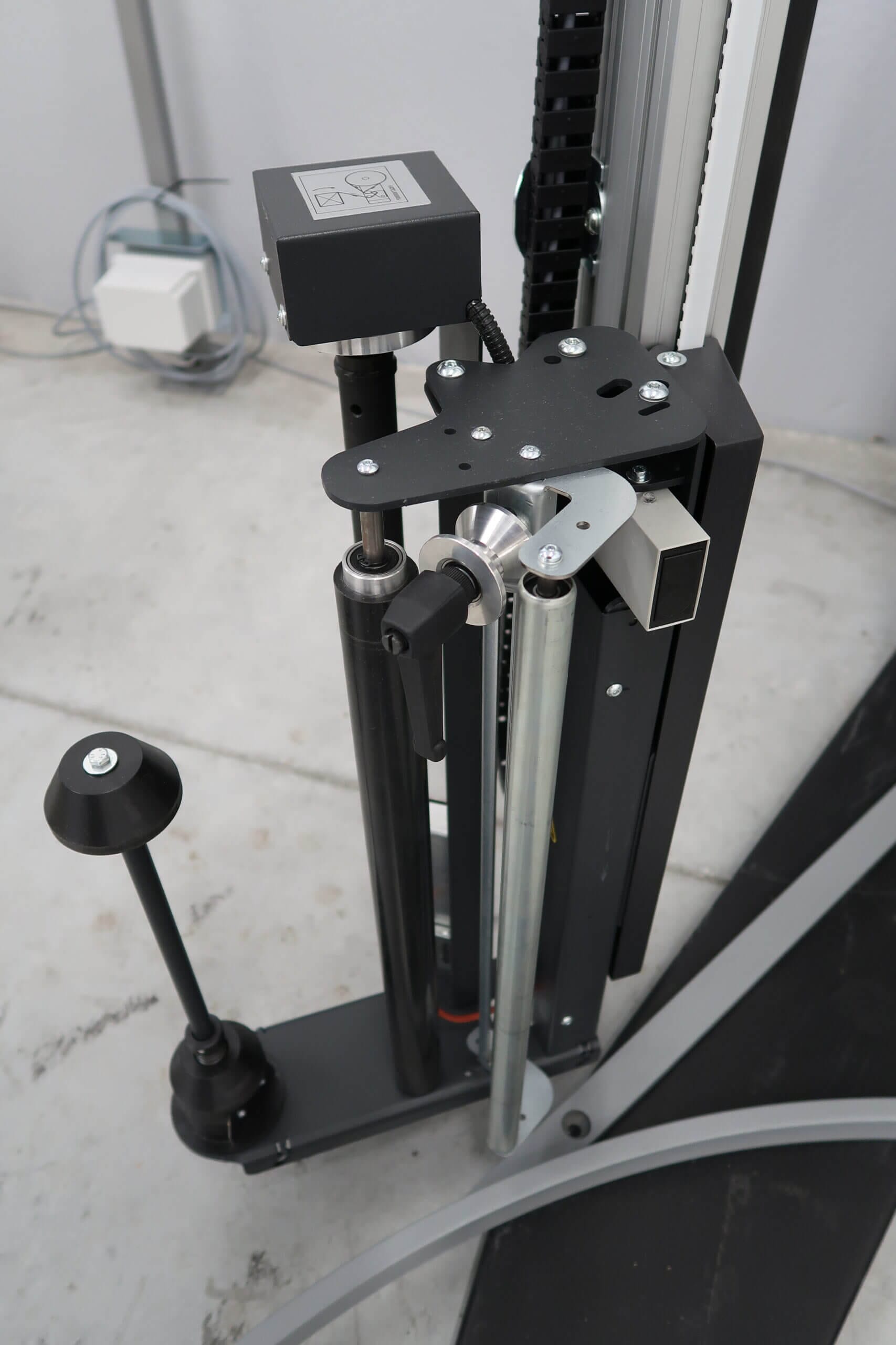 MANUAL ROPING-2