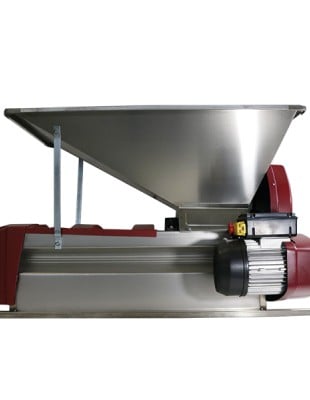 s-steel-destoner-by-motor-with-2-s-steel-basket-deni-grifo-marchetti-enology-machines-s-steel-destoner-by-motor-with-2-s-steel-basket-deni-grifo-marchetti-enology-machines-310x400-61