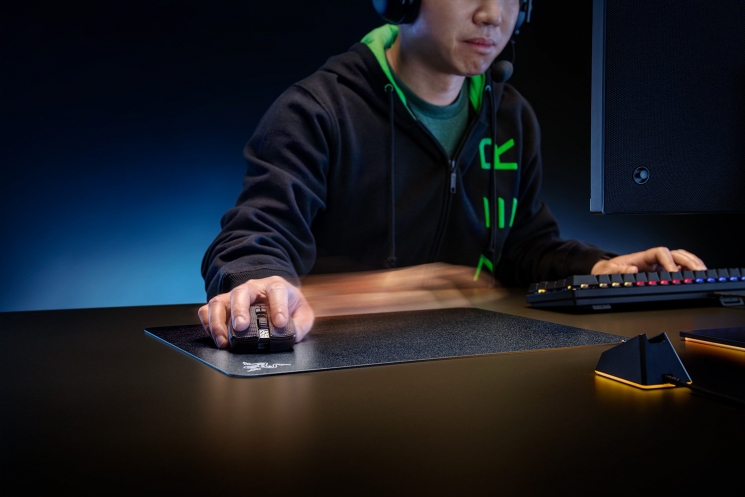5fb266cbbf49d_ner_had_h85_9074173247518_razer-acari-01-1500x1000