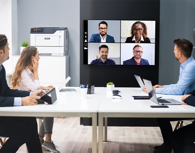 67b45b49ab78f_b410-office-web-conference-650x510
